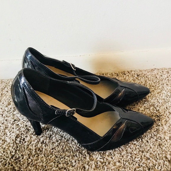 Dana Buchman Pumps Size 8 Med - Picture 2 of 8